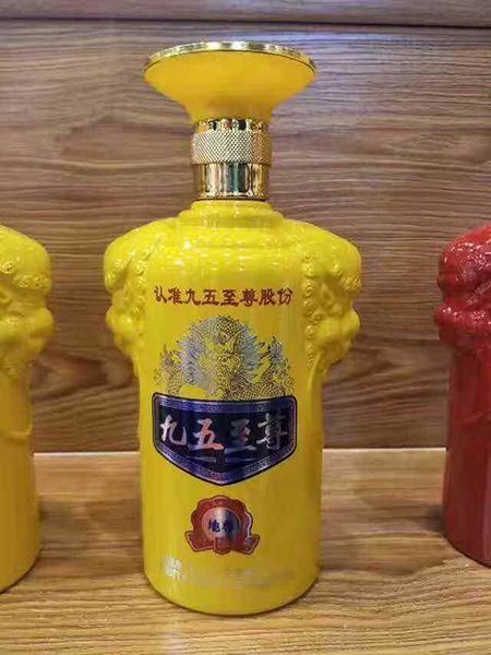 酒坛